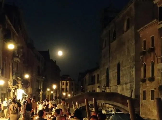 Ca Del Poeta
