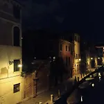 Bed & Breakfast Ca Del Poeta Venedig