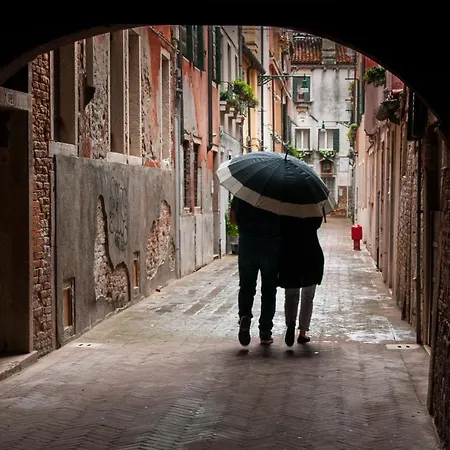 Cà Del Poeta Venise