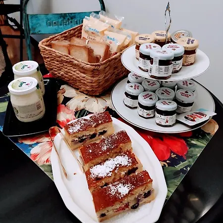 Couette-café Cà Del Poeta 3*