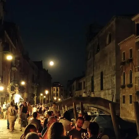 Cà Del Poeta